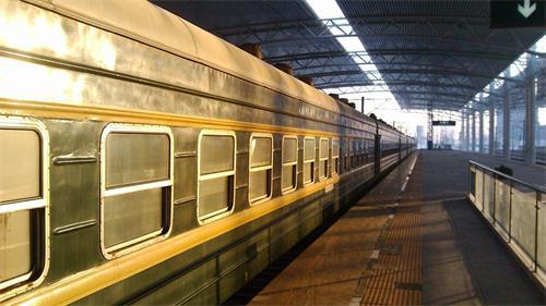 火(huo)車站(zhan)